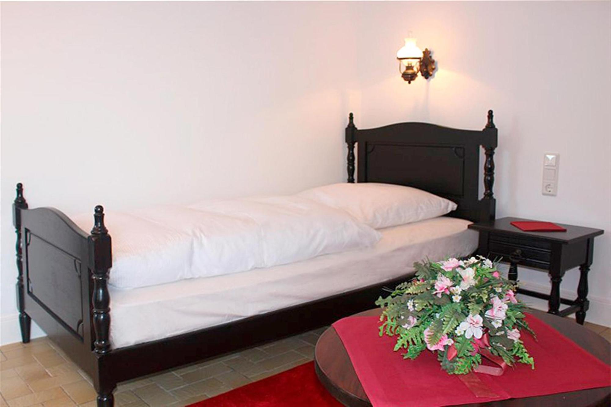 Hotel Restaurant Margaretenhof Überherrn Rum bild